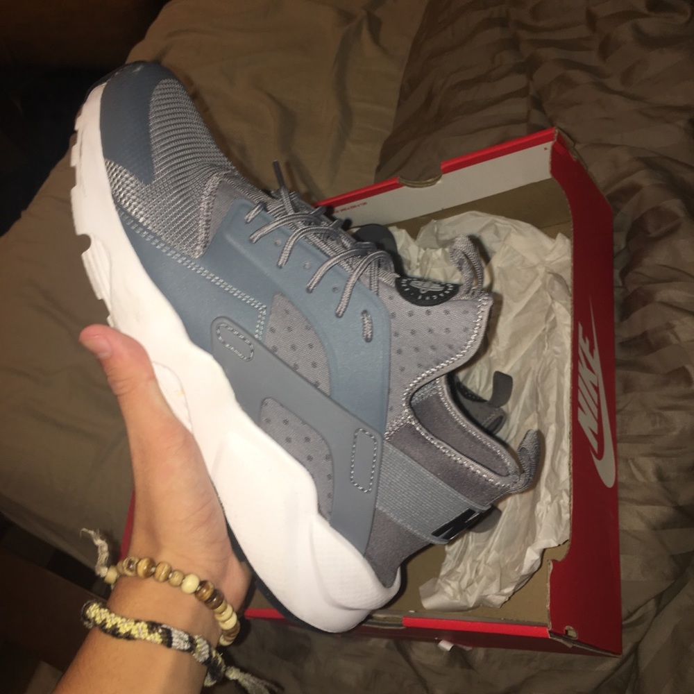 Huaraches size 10